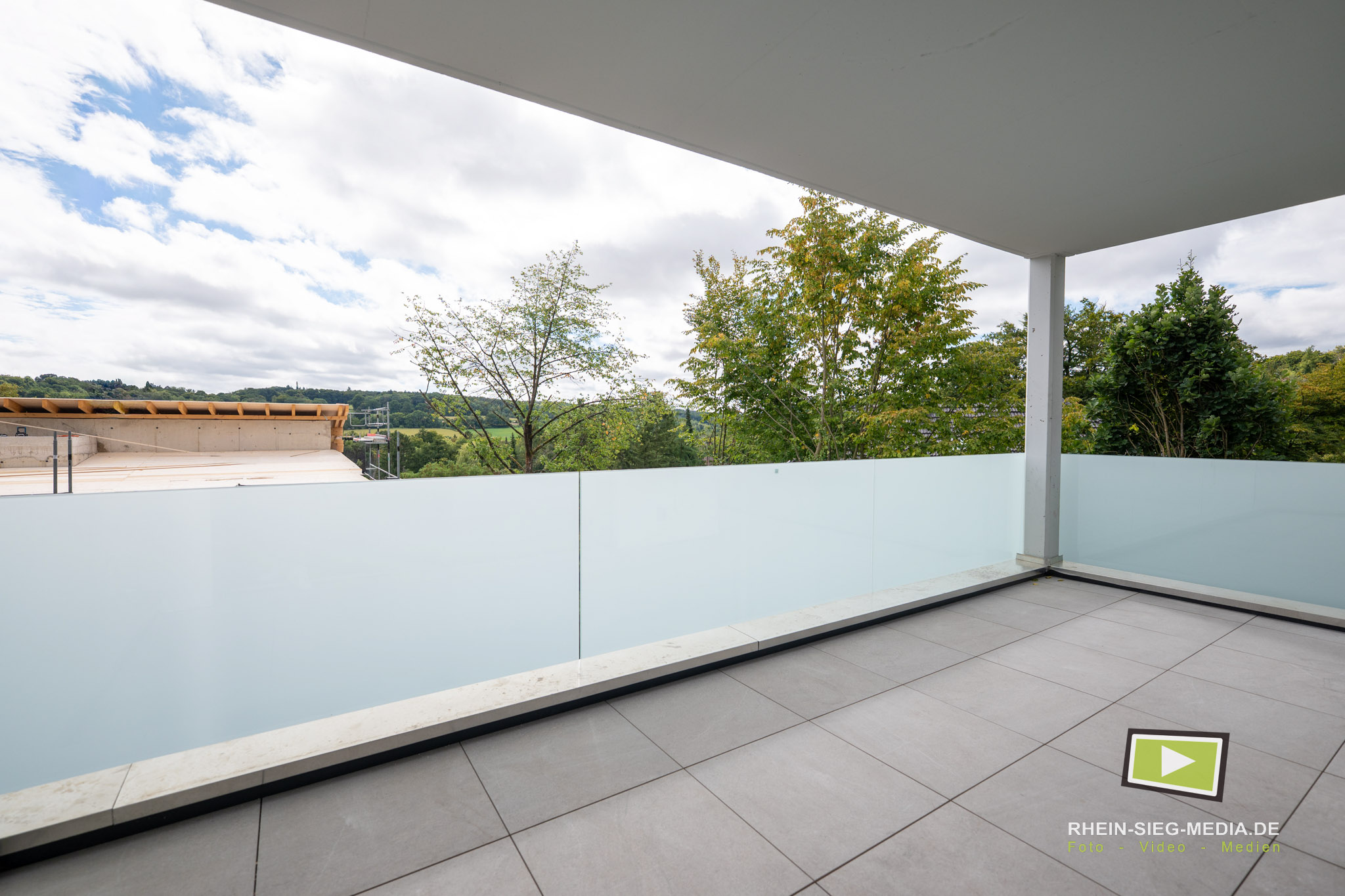 Balkon und Ausblick einer Wohnung